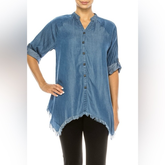 Hester and Orchard women’s size Medium Tencel Button Split Neck raw hem Top - Picture 1 of 12